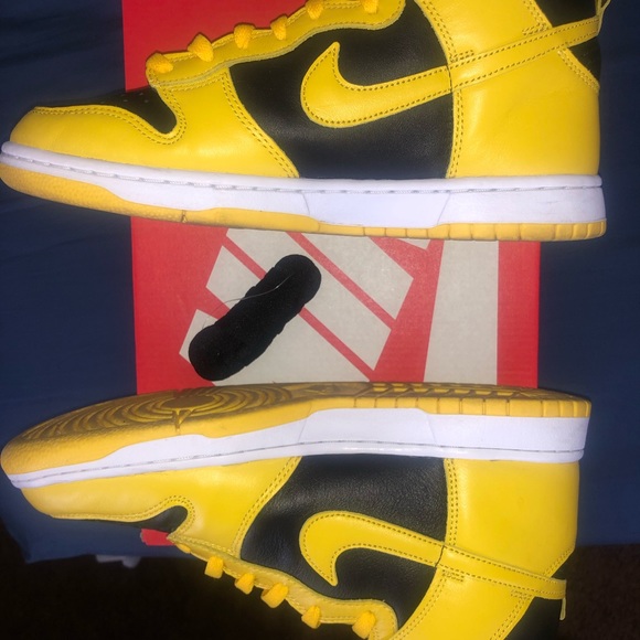 Dunk Hi Iowa SP size 9.5 Men - Picture 6 of 10